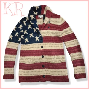 USA Knitted Cardigan Ralph Lauren - Tväääär skön vintage denim & supply ralph lauren cardigan, bara att skriva om ni har frågor👏