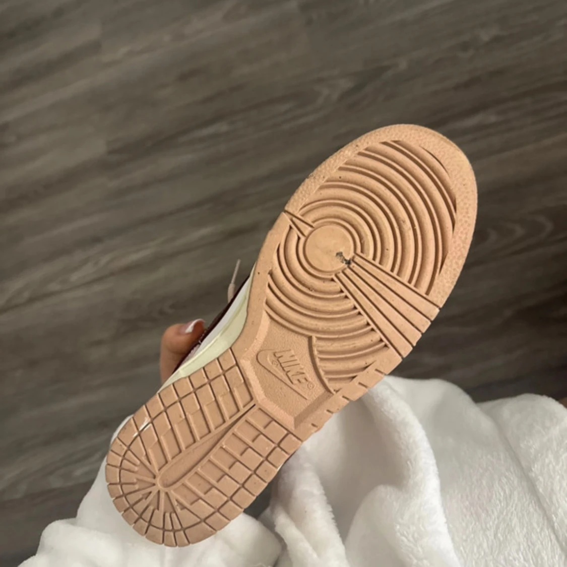 Nike Dunk Low beige brun - 1