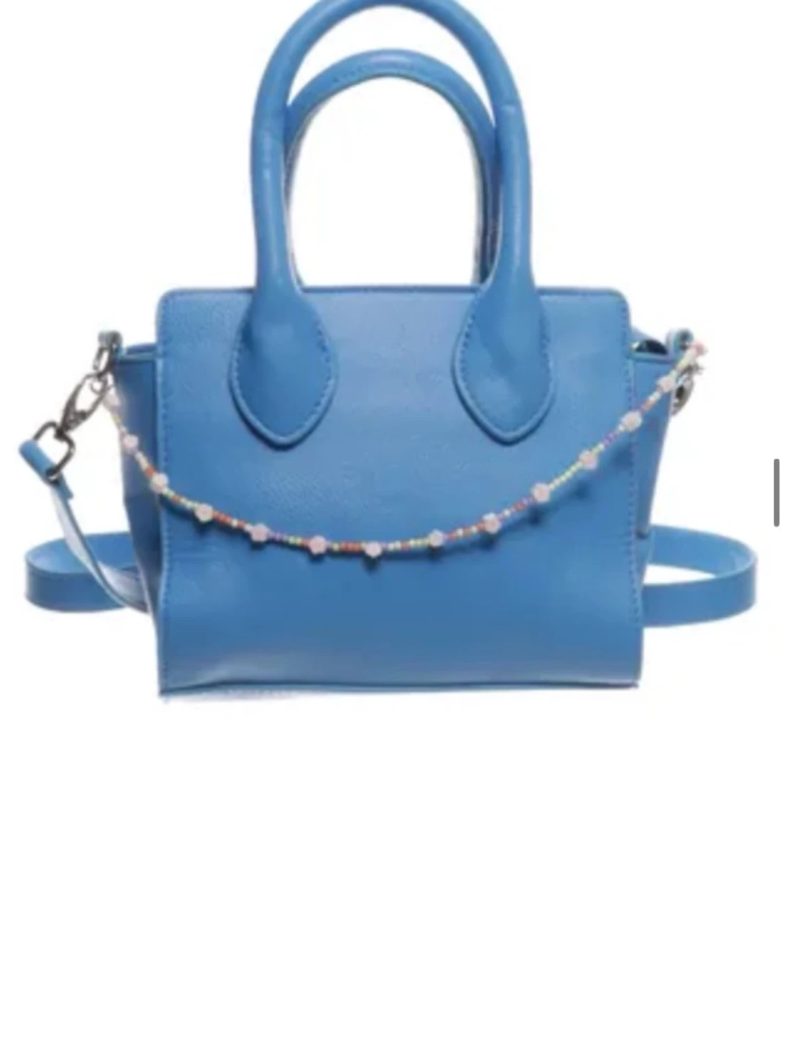 Blå axelväska med pärldetalj