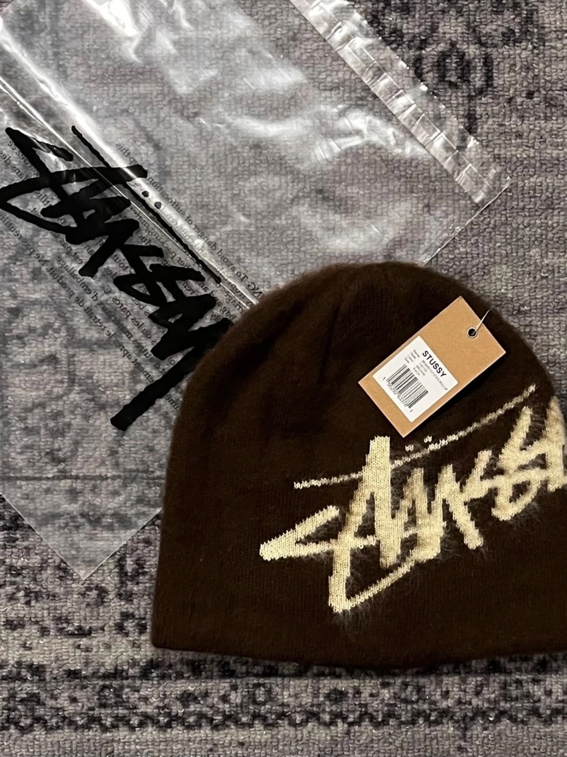 Stüssy mössa  - 1