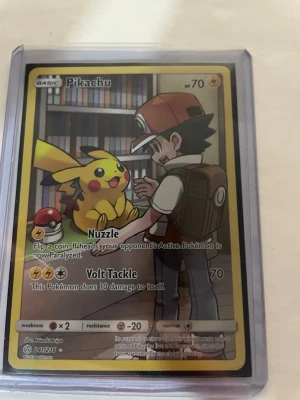 Pikachu 241/236 - Fint sick på kortet från 2015