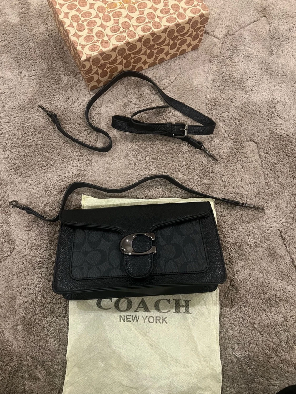 Svart axelväska från Coach - 1