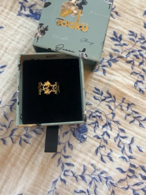 Iakou ring - Fin ring från iakou, justerbar i fint skick🤍