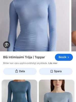 Blå långärmad topp från Intimissimi - Superskön blå långärmad topp från Intimissimi i ultralätt material med kashmirblandning. Toppens passform är tight och den har en enkel, stilren design med rundad halsringning