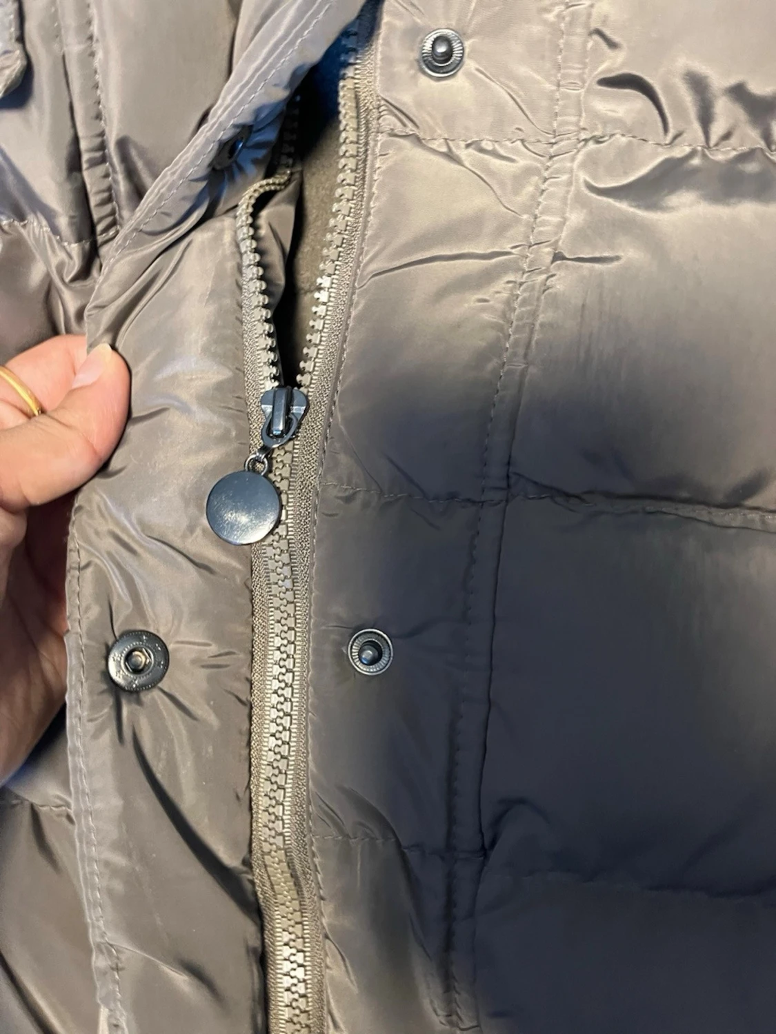 Grå pufferjacka med bälte från TYK - 6