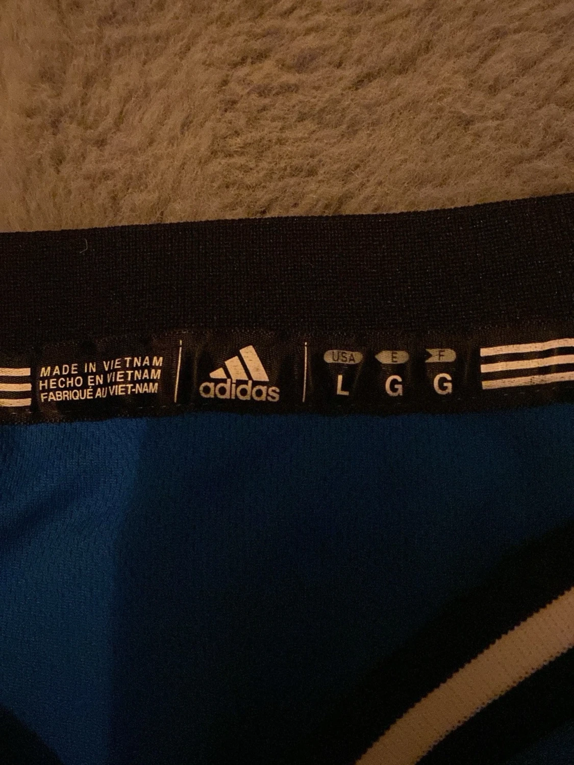 Blå baskettröja - 2