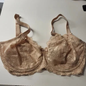 Bh från Change stl 65I - Bh från Change. Stl 65I.  Nyskick 