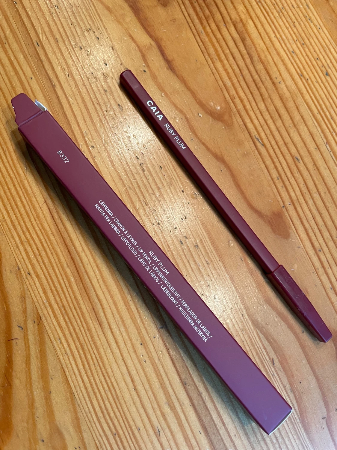 Läppenna från CAIA - Ruby Plum