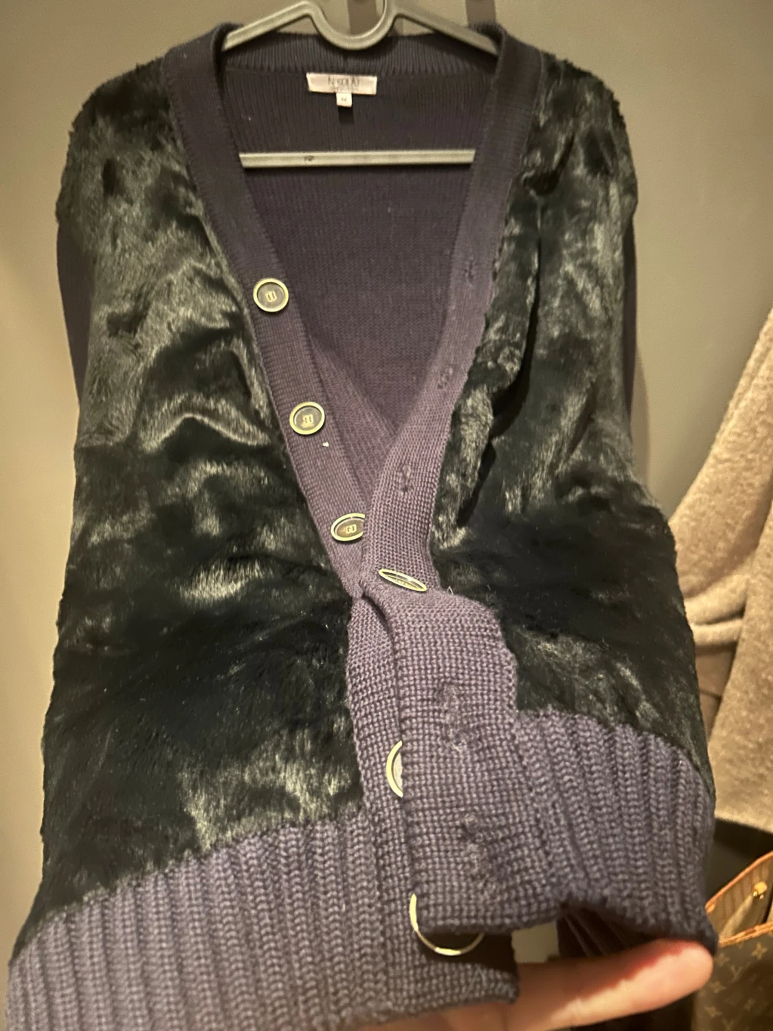 Svart kofta med päls från Nikolaj - 2