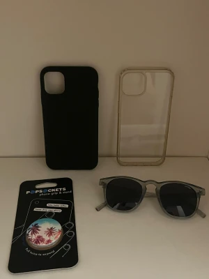 random grejer - allt för 100kr: skal till iphone 11 och 12, solglasögon och pop socket. allt i väldigt bra skick🌟