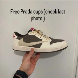 Travis Scott  - Good condition. See 4th image 