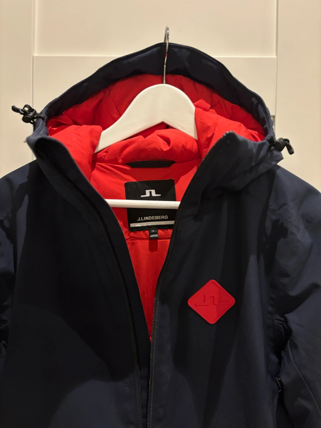 Mörkblå skidjacka från J.Lindeberg - 1