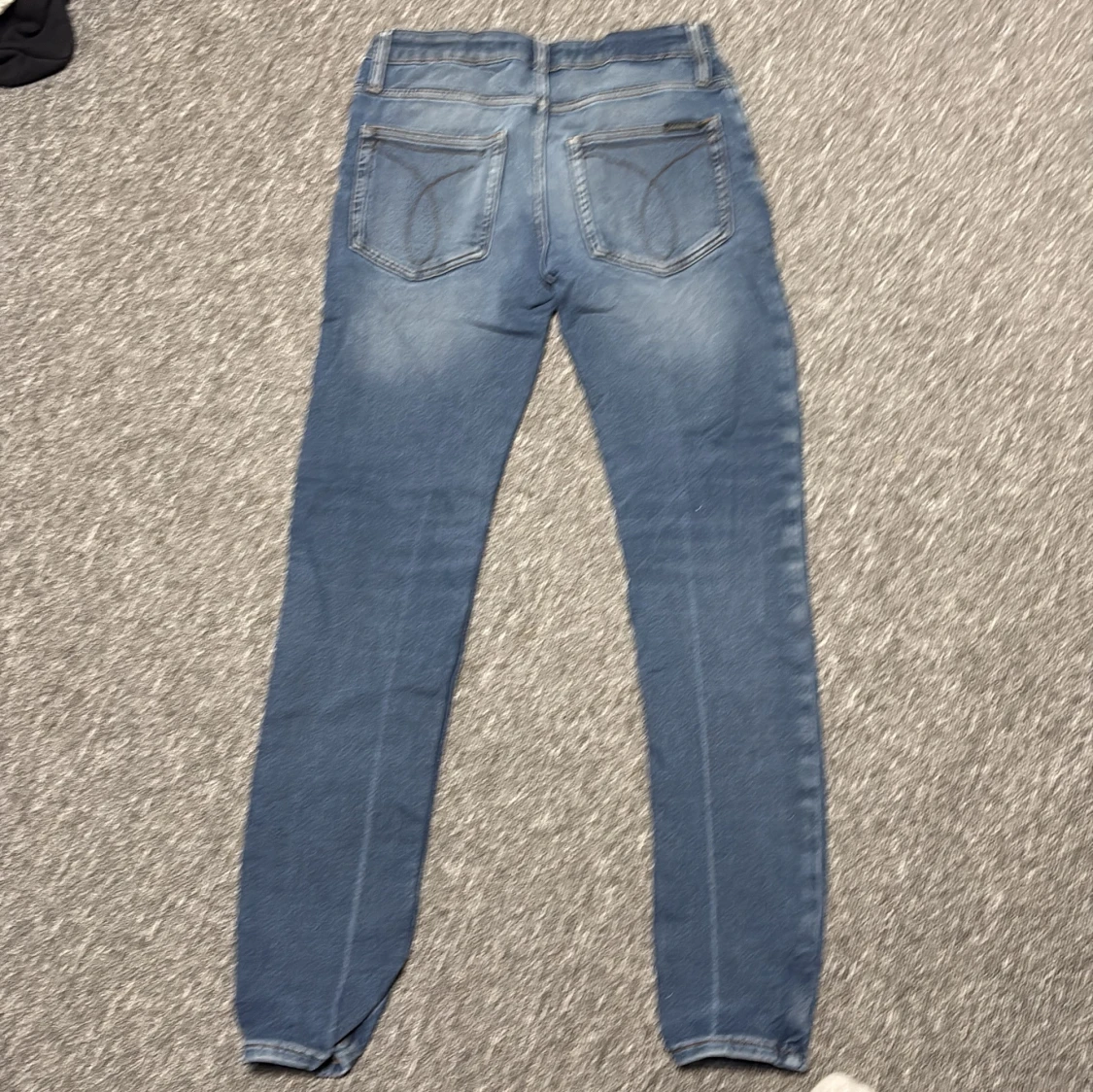 Blå skinny jeans från Calvin Klein - 1