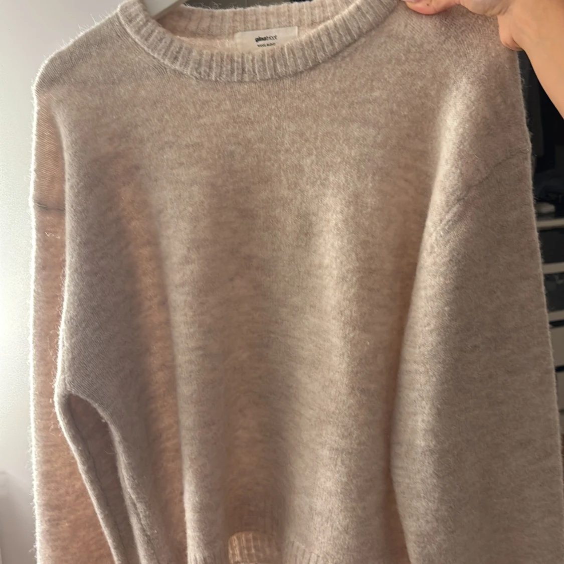 Beige stickad tröja från Gina Tricot - 2