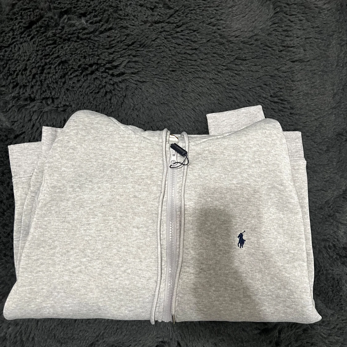 Grå hoodie från Polo Ralph Lauren - 3