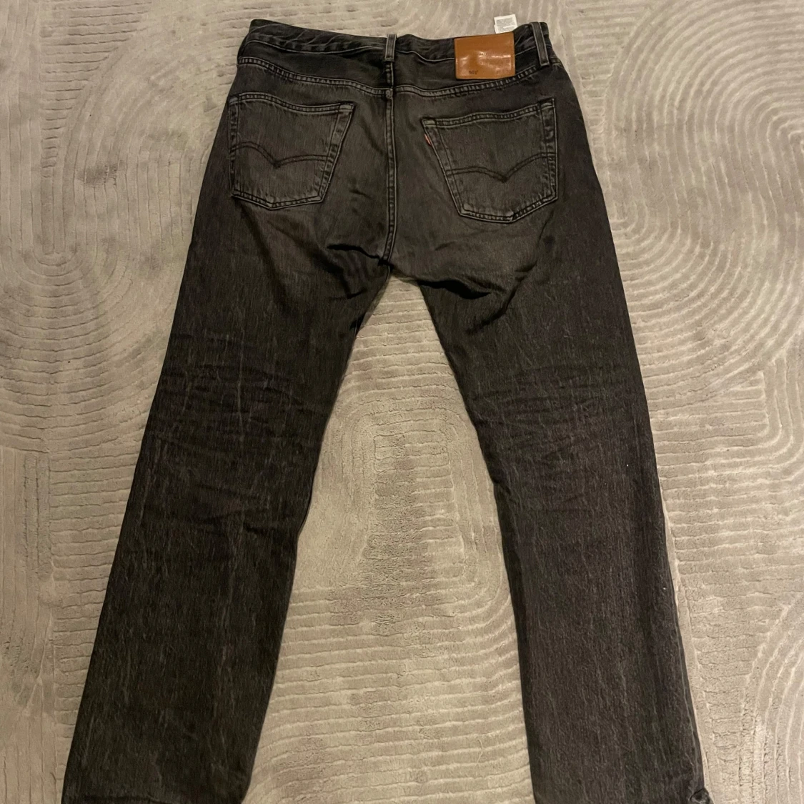 Levi's 501 svarta och ljusblå jeans - 1