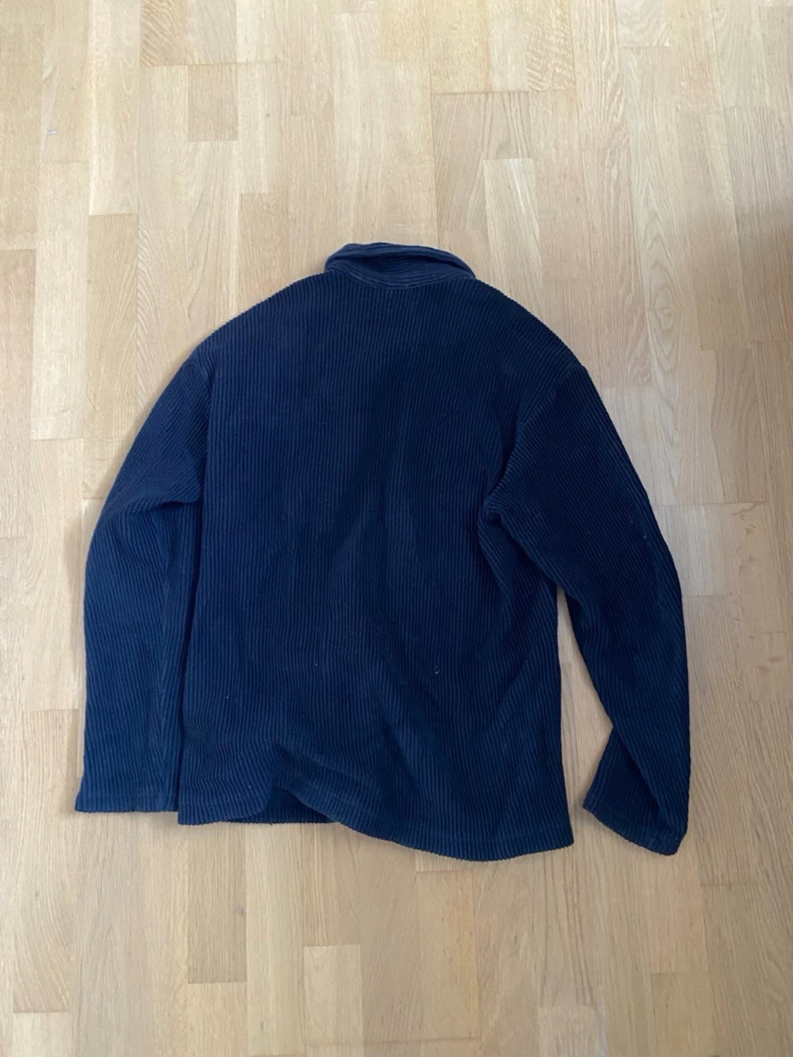 Svart manchesterjacka från Weekday - 3