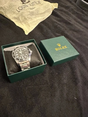 Klocka  R - Snygg klocka 