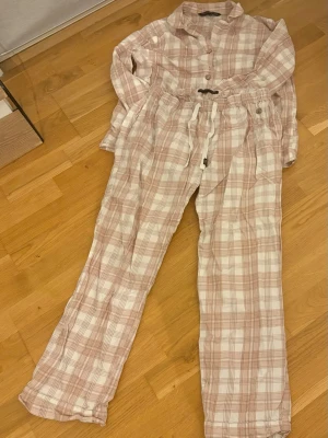 Pyjamasset  - Pyjamasset köpt på gekås.