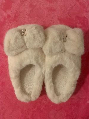 Tofflor - Nya och oanvända