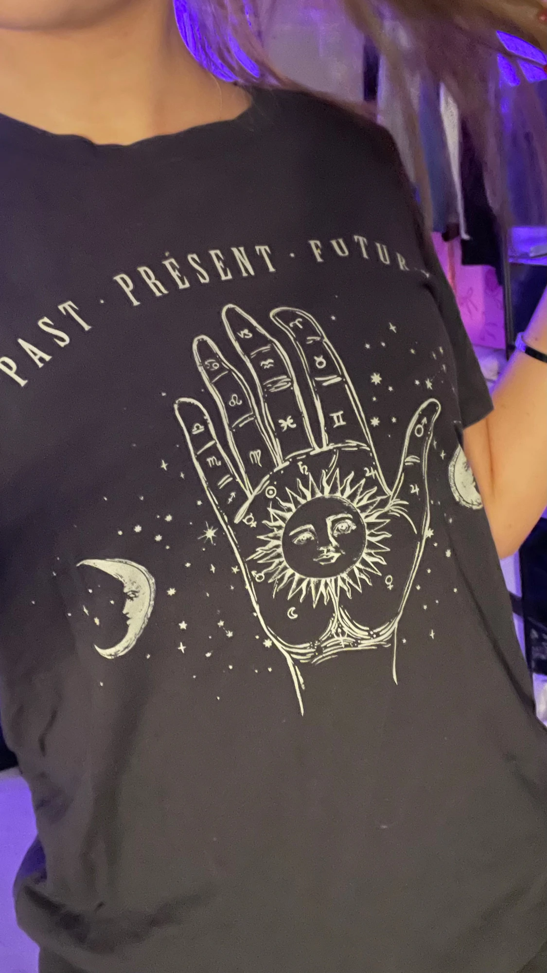 Svart t-shirt med astrologitryck - 3