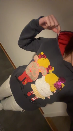 fin gosig hoodie  - En söt hoodie som passar till vardagen men även hemmasittande!💞