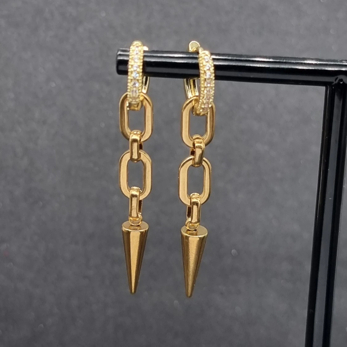 Handgjorda örhängen