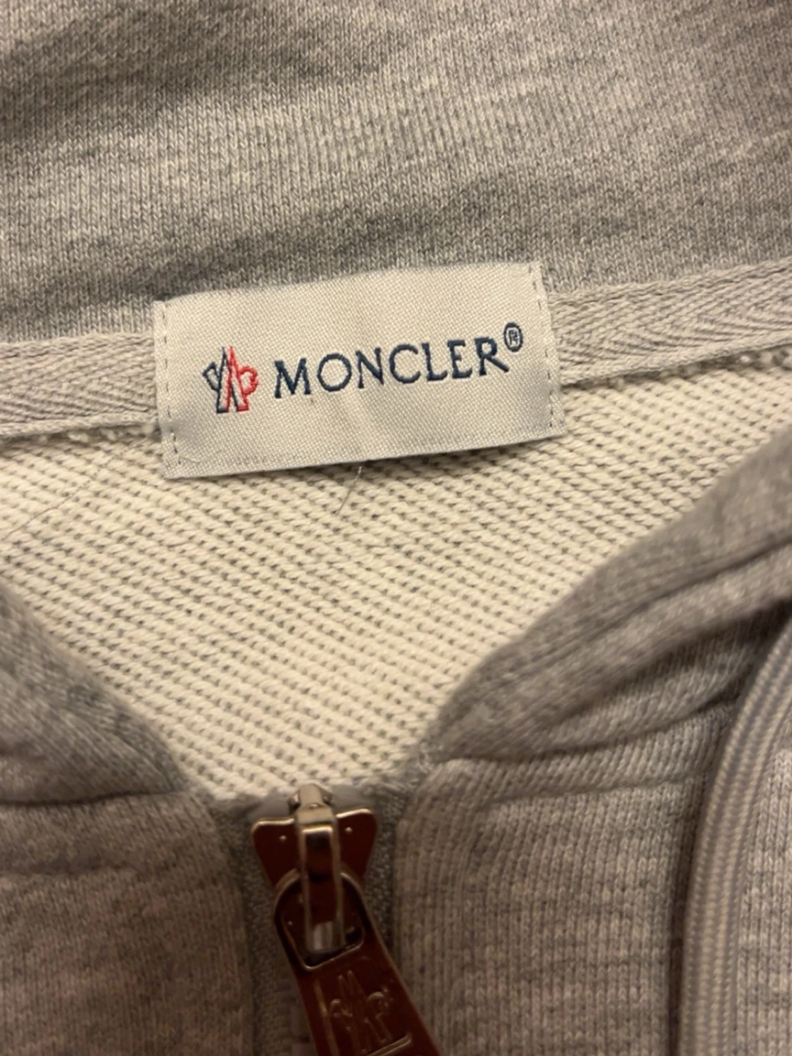 Grå kofta från moncler - 4