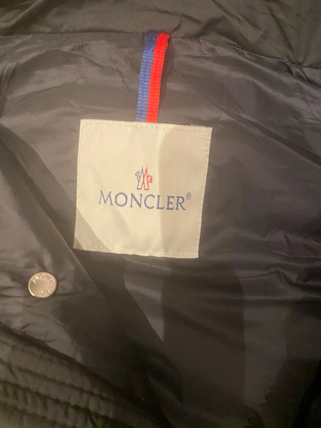 Svart Moncler pufferjacka med huva - 2