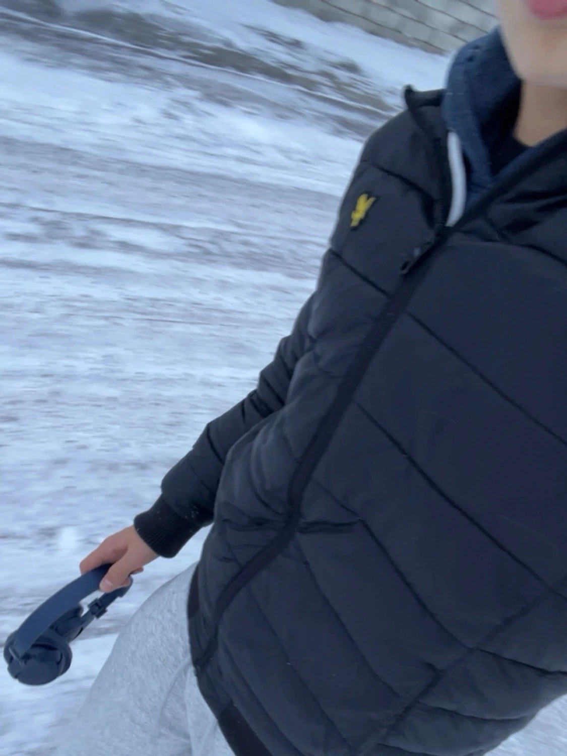 Svart pufferjacka från Lyle & Scott - 3