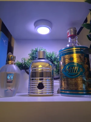 Parfym Samples 2ml,3ml,5ml - Finns mer en 40 olika parfymer att välja mellan för billiga priset. Om du vill köpa något, skriv till mig så berättar jag priset för din valda parfym.