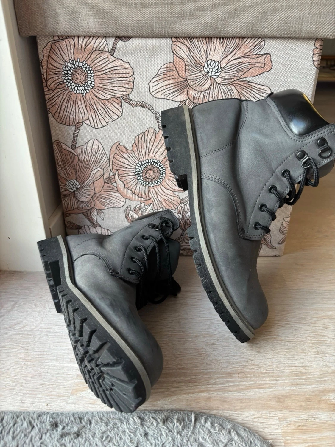 Grå boots från Everest med snörning - 4