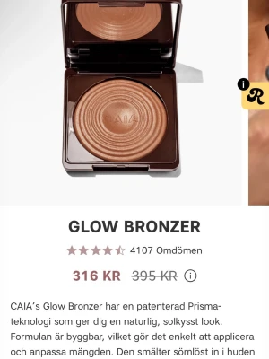 Glow Bronzer från CAIA - Glow Bronzer från CAIA i en brun kompakt dosa med spegel. Säljer pågrund av att jag fick i fel färg. Färg La Digue