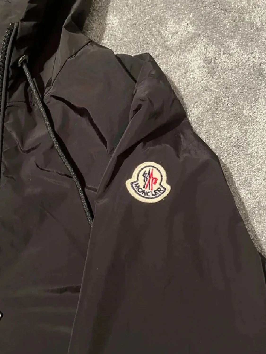 Svart vindjacka från Moncler - 1