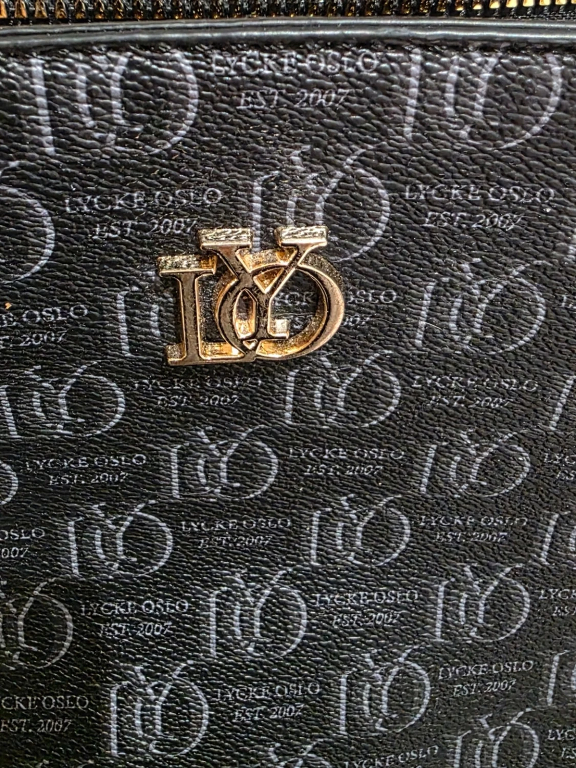 Svart handväska från Lycke Oslo - 1