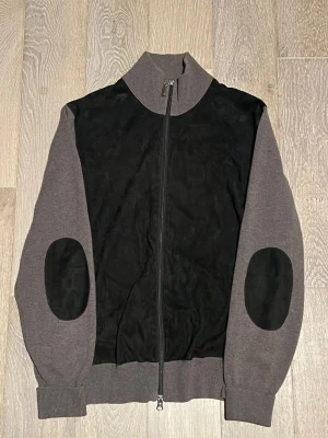 Gran Sasso cardigan - Nypris cirka 6000kr. Mycket bra skick köpt i frankrike