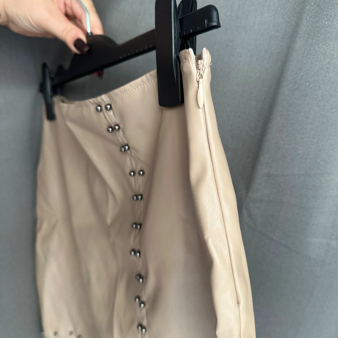 Beige skinnjacka med fransar från H&M - 2