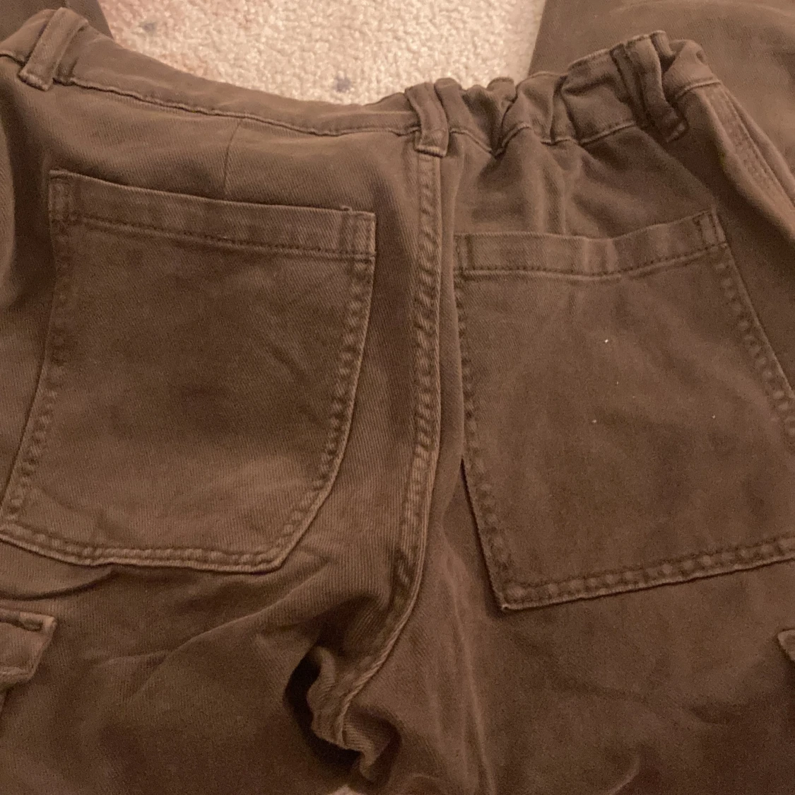 Bruna cargobyxor från H&M ✨ - 4