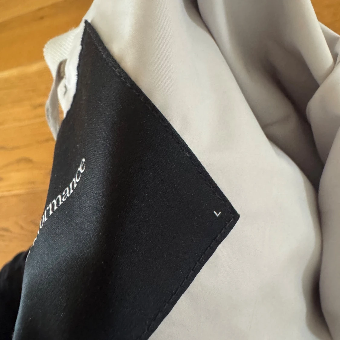 Vit vindjacka Peak Performance L - 3