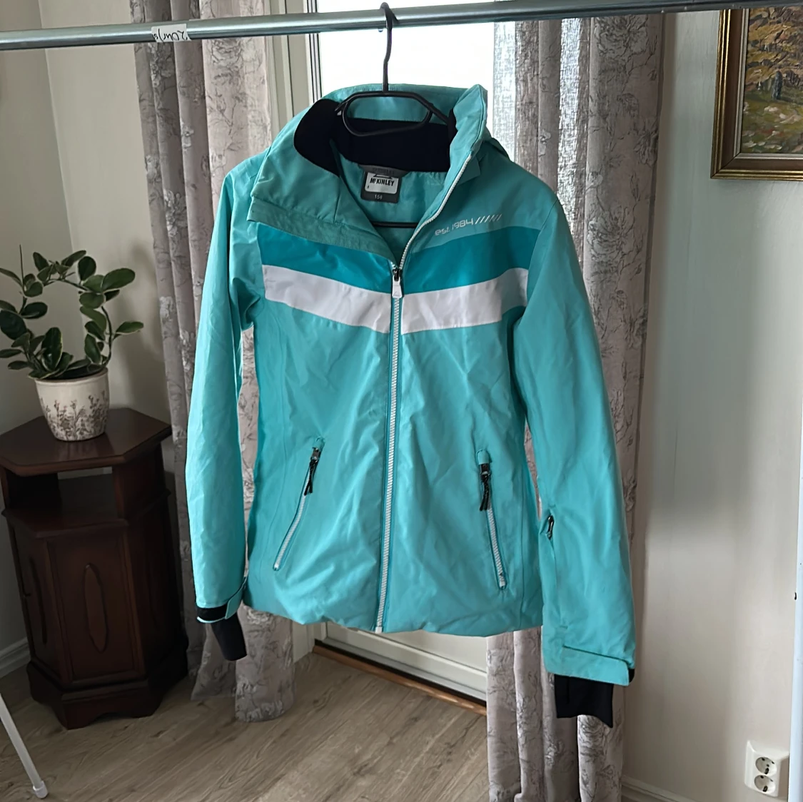 Turkos skidjacka/vinterjacka från McKinley