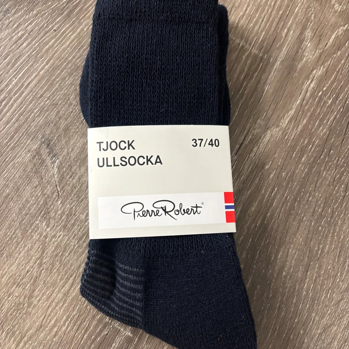 Tjocka svarta ullsockor Pierre Robert