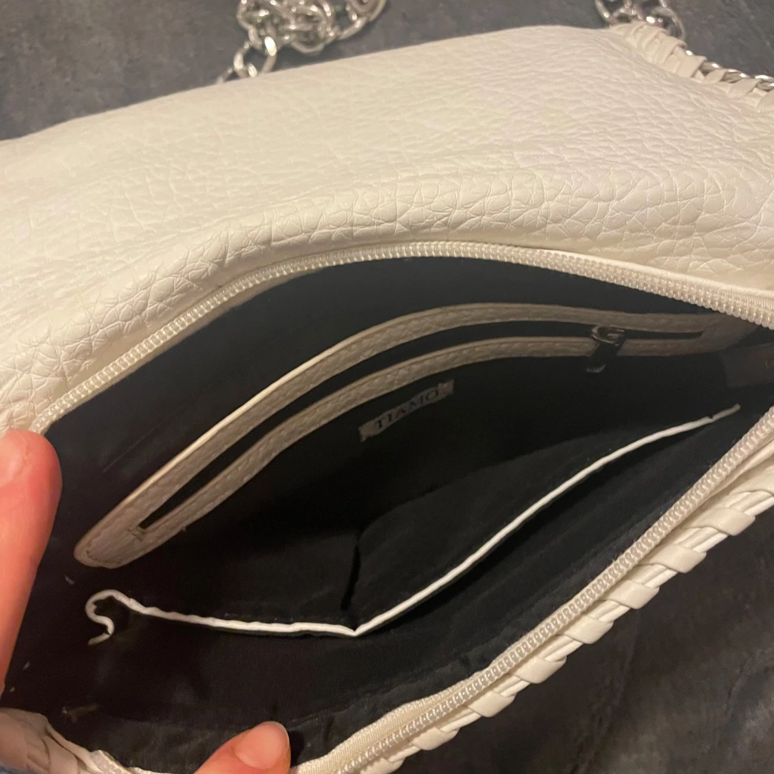 Vit läder väska tiamo - 4