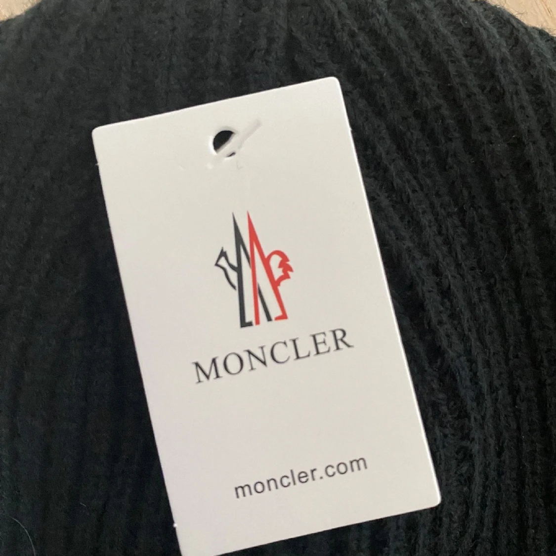 Svart Monclear Beanie - 2