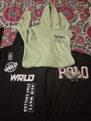 3 kläder  - 3 kläder för 300 Polo Ralph Lauren och två H&M 