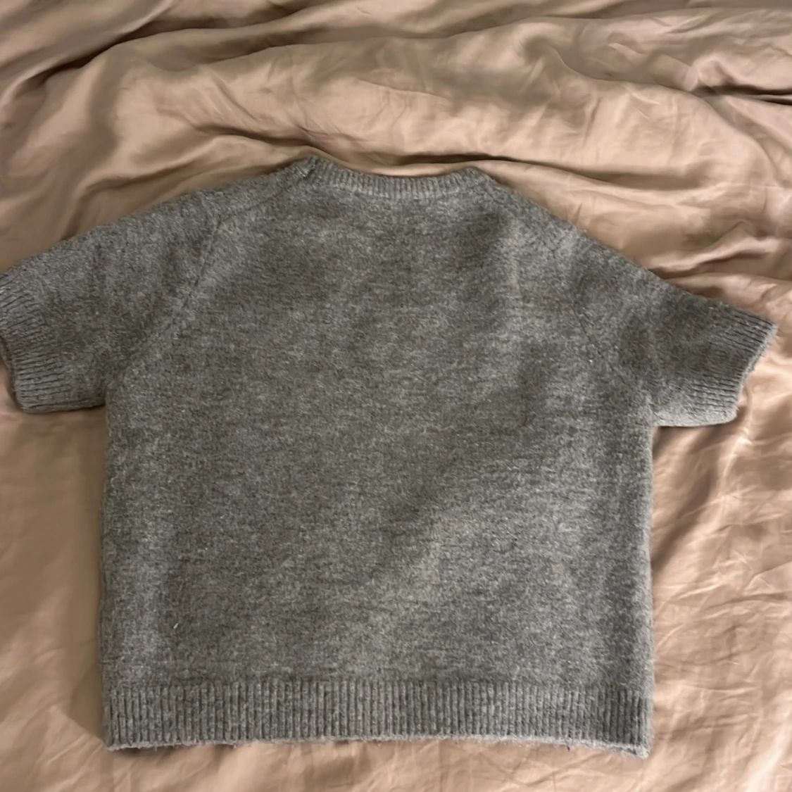 Grå stickad tröja från Zara - 1