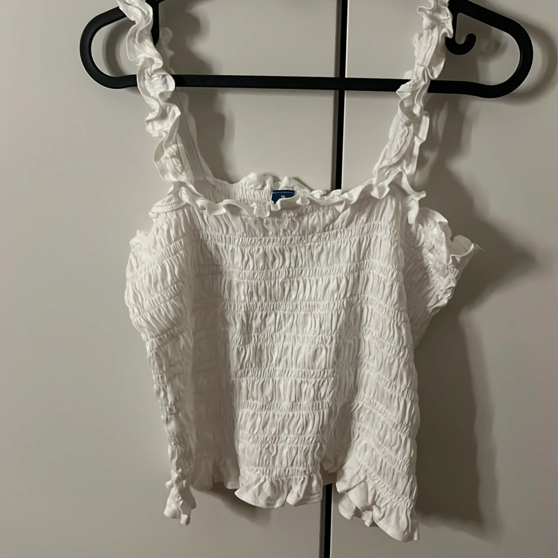 Vit smockad linnetopp från Old Navy