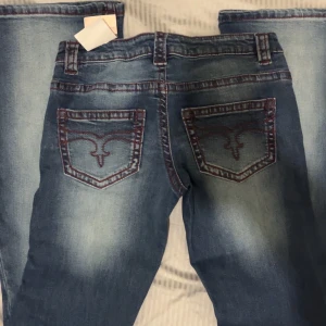 Jean från gina young - Helt nya. Gina tricot. Superfina detaljer. slutsålda