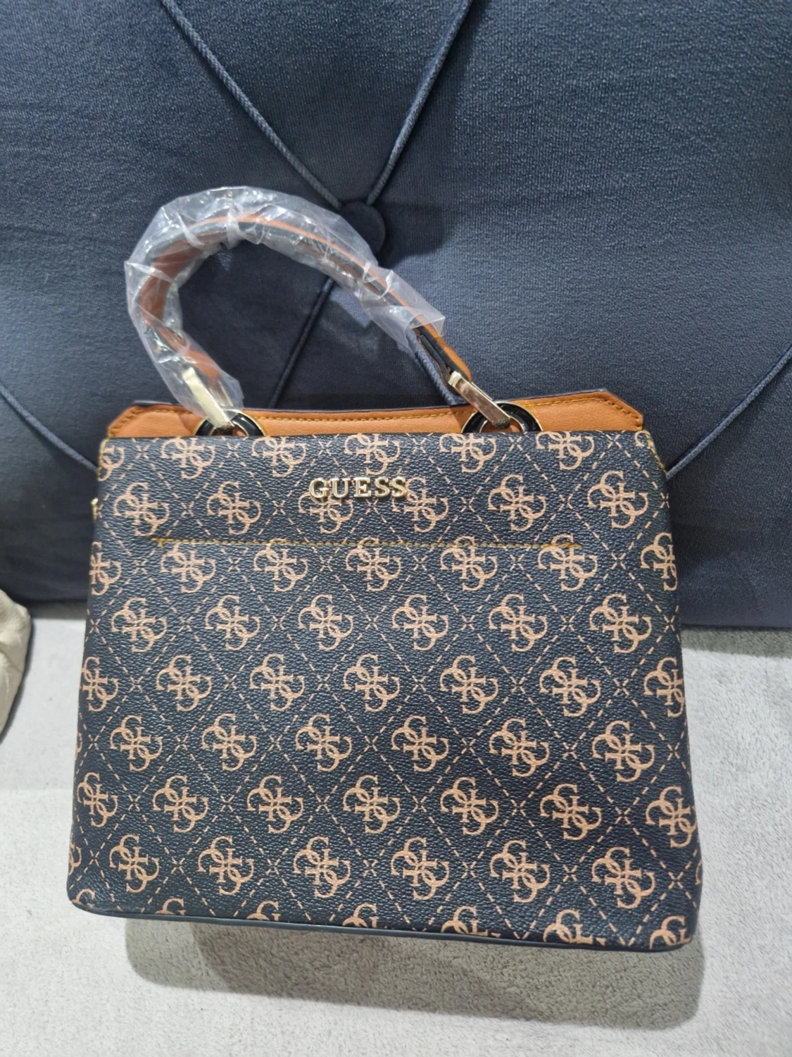 monogrammönster väska