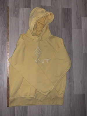 Gant hoodie  - Hoodie från gant, bra för hösten 