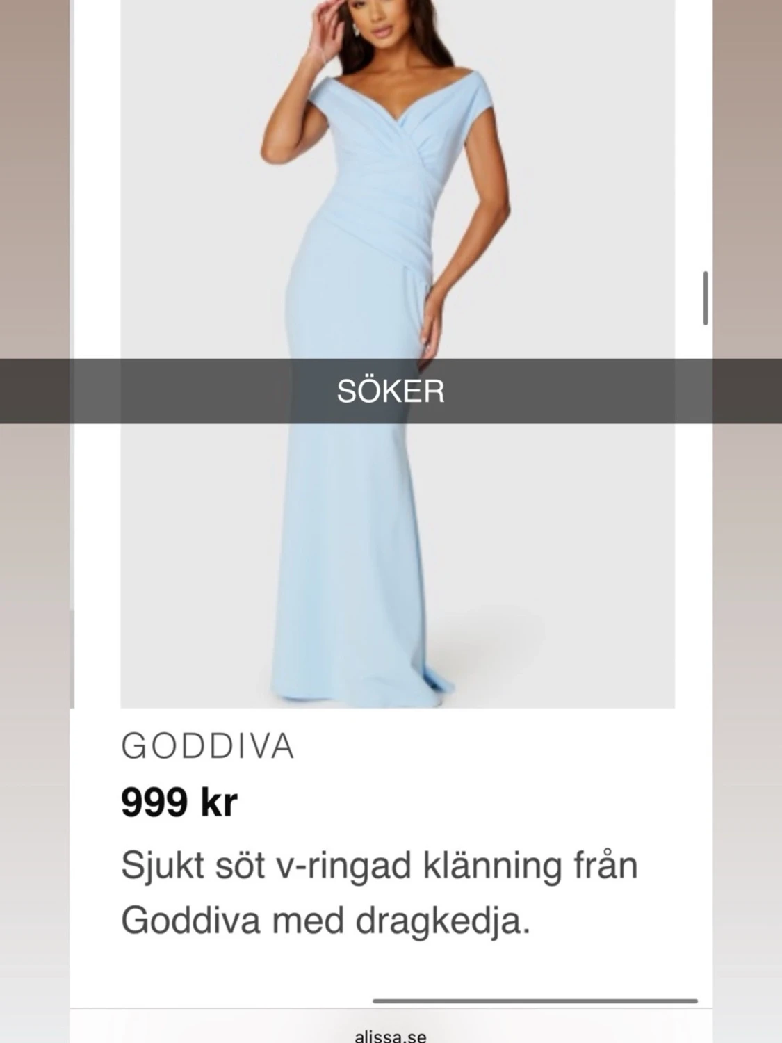 Ljusblå långklänning från Bubbelroom